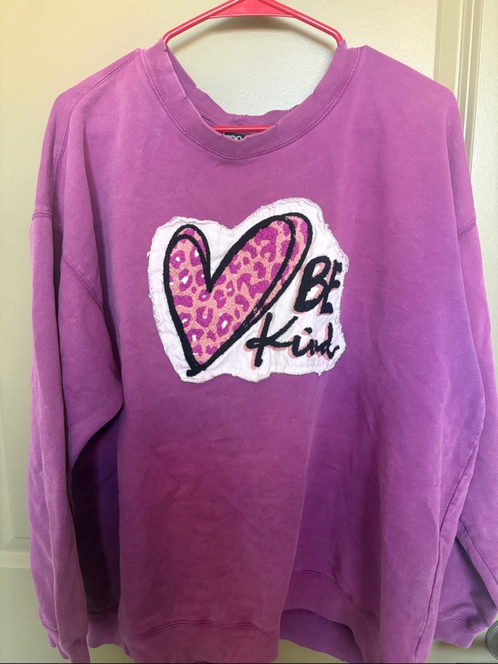 Women’s Lavender Heart Patch 'Be Kind' Crewneck Sweatshirt